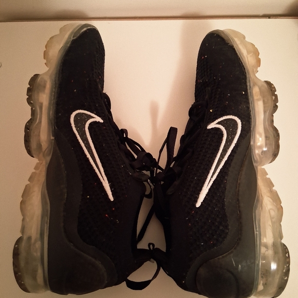 Nike Vapormax - Picture 12 of 12